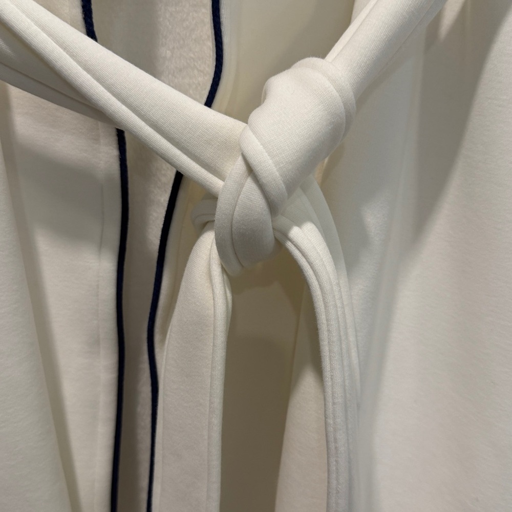 Lake pajamas  Navy White Women's Robe EUC size large - Picture 8 of 10